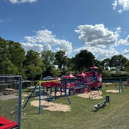 Frieda Am See, Naehe Arnheim