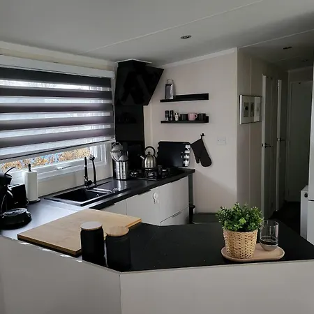 Frieda Am See, Naehe Arnheim * Lathum