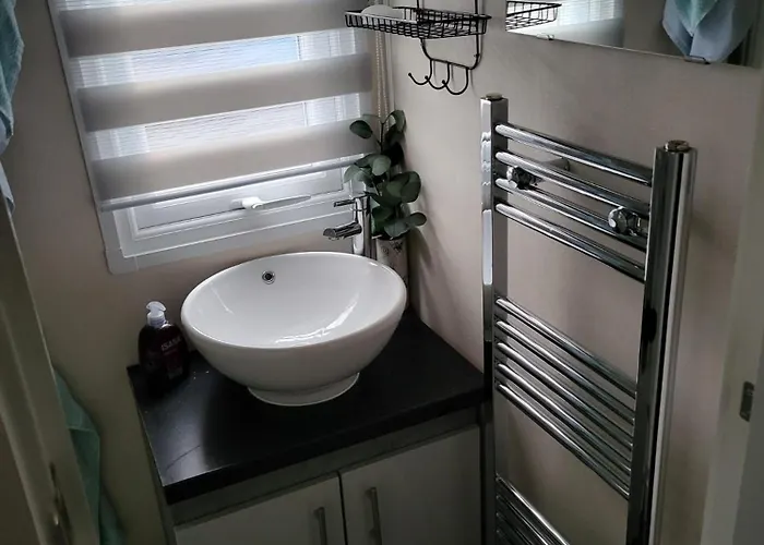 Frieda Am See, Naehe Arnheim