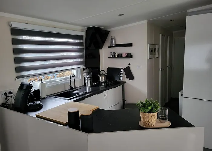 Frieda Am See, Naehe Arnheim * Lathum